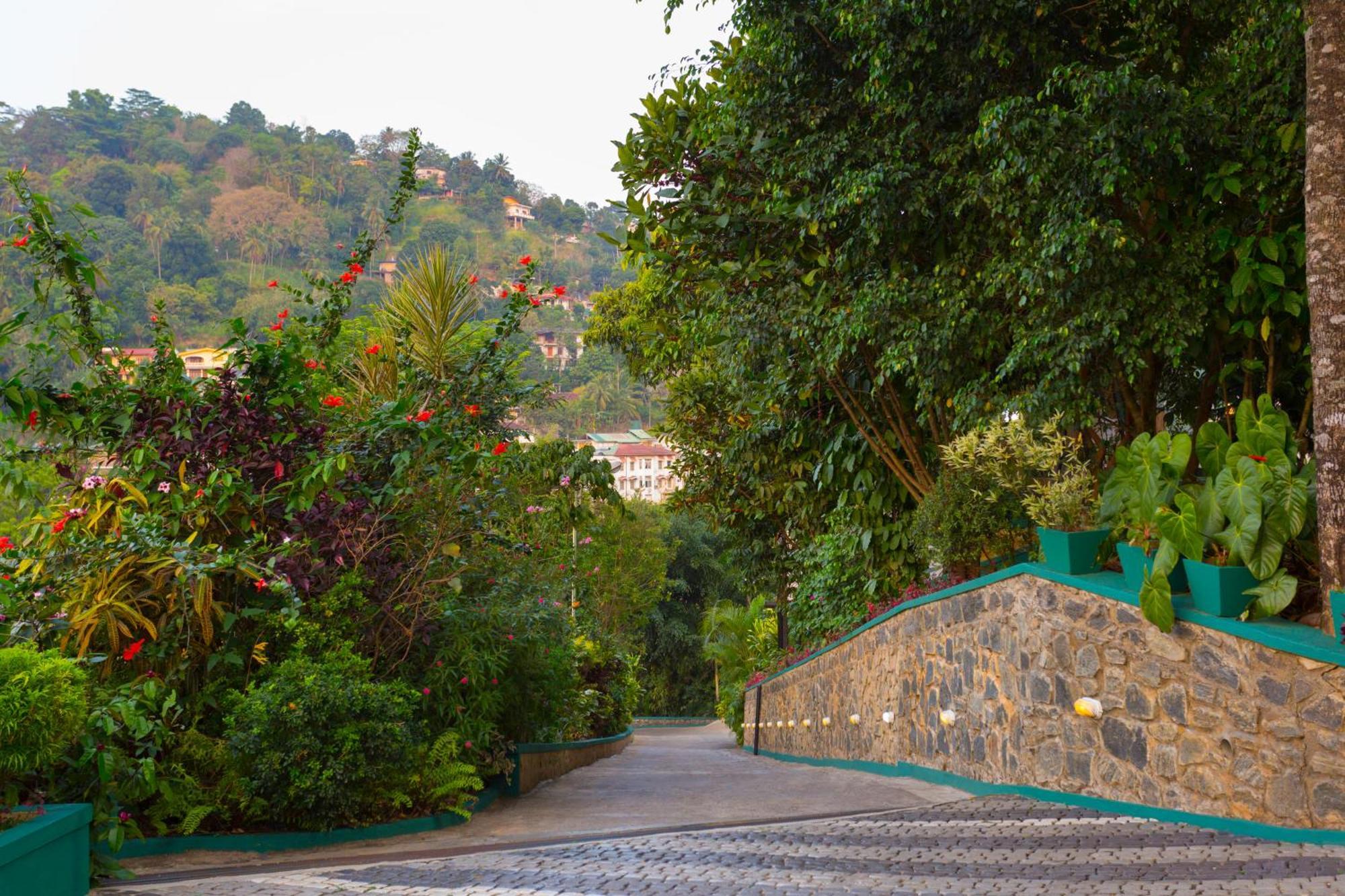 Hotel Yo Kandy Luaran gambar
