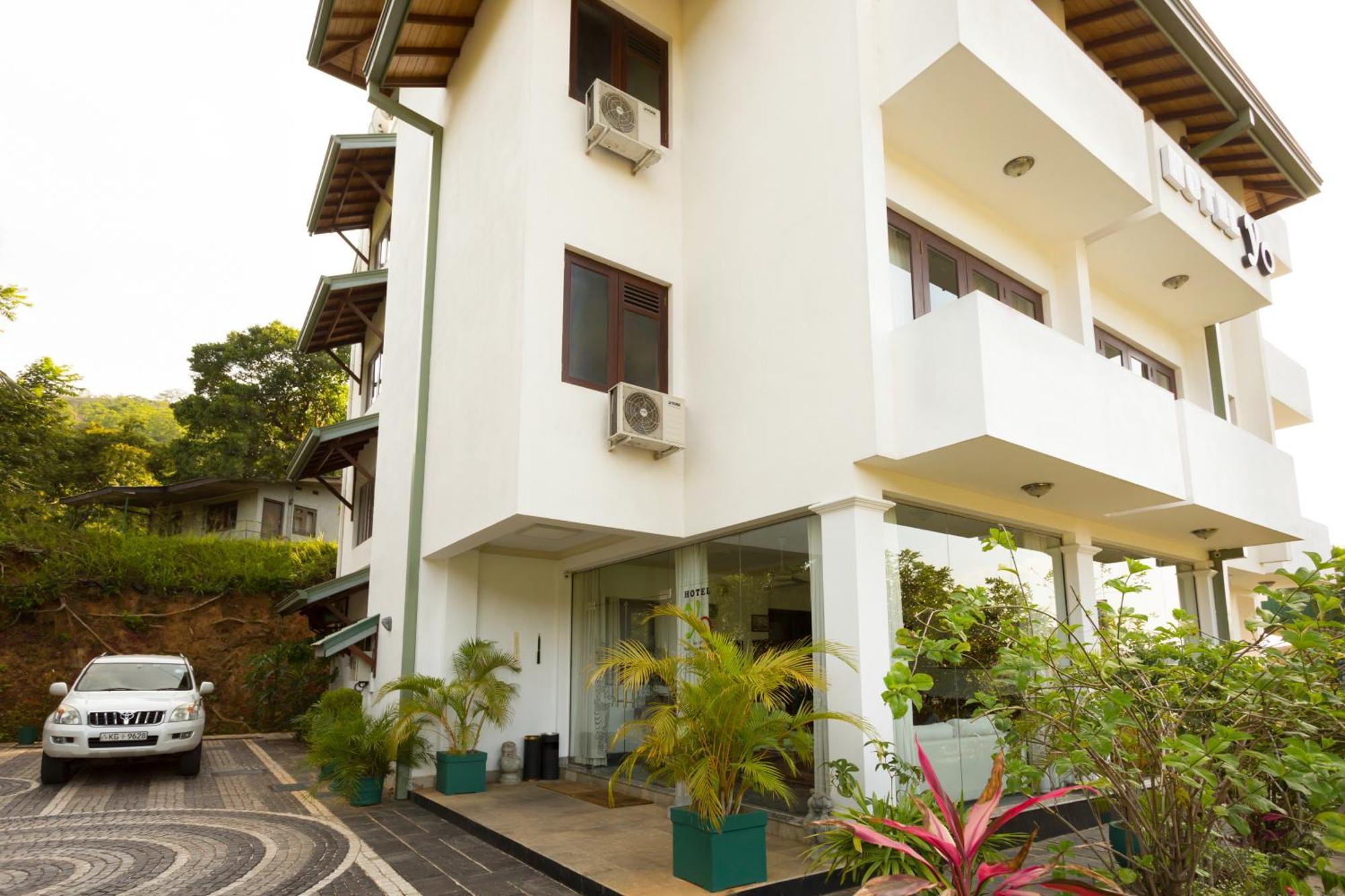 Hotel Yo Kandy Luaran gambar