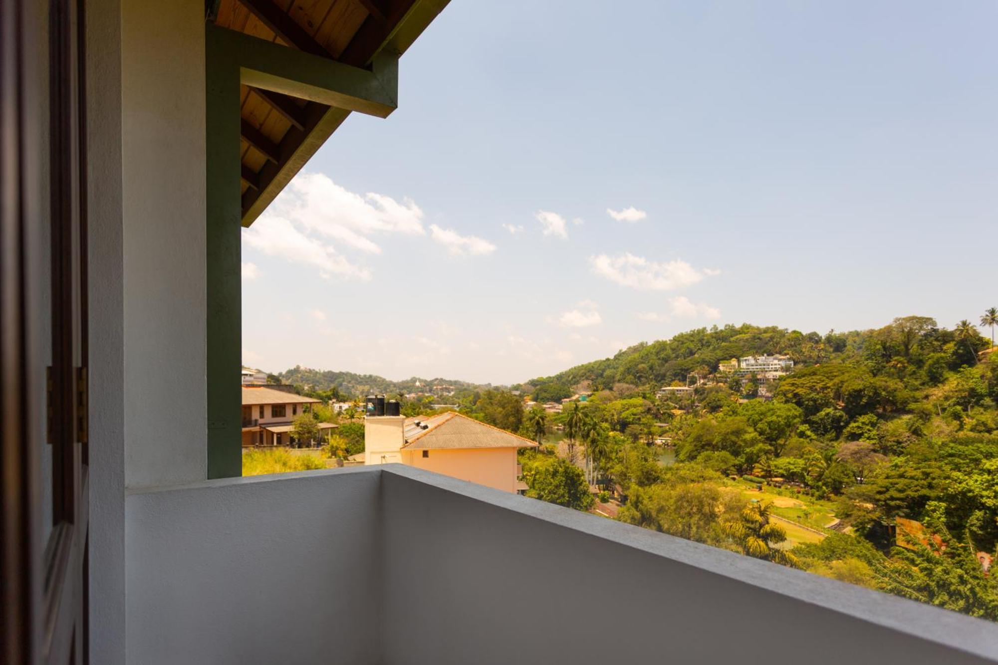 Hotel Yo Kandy Luaran gambar