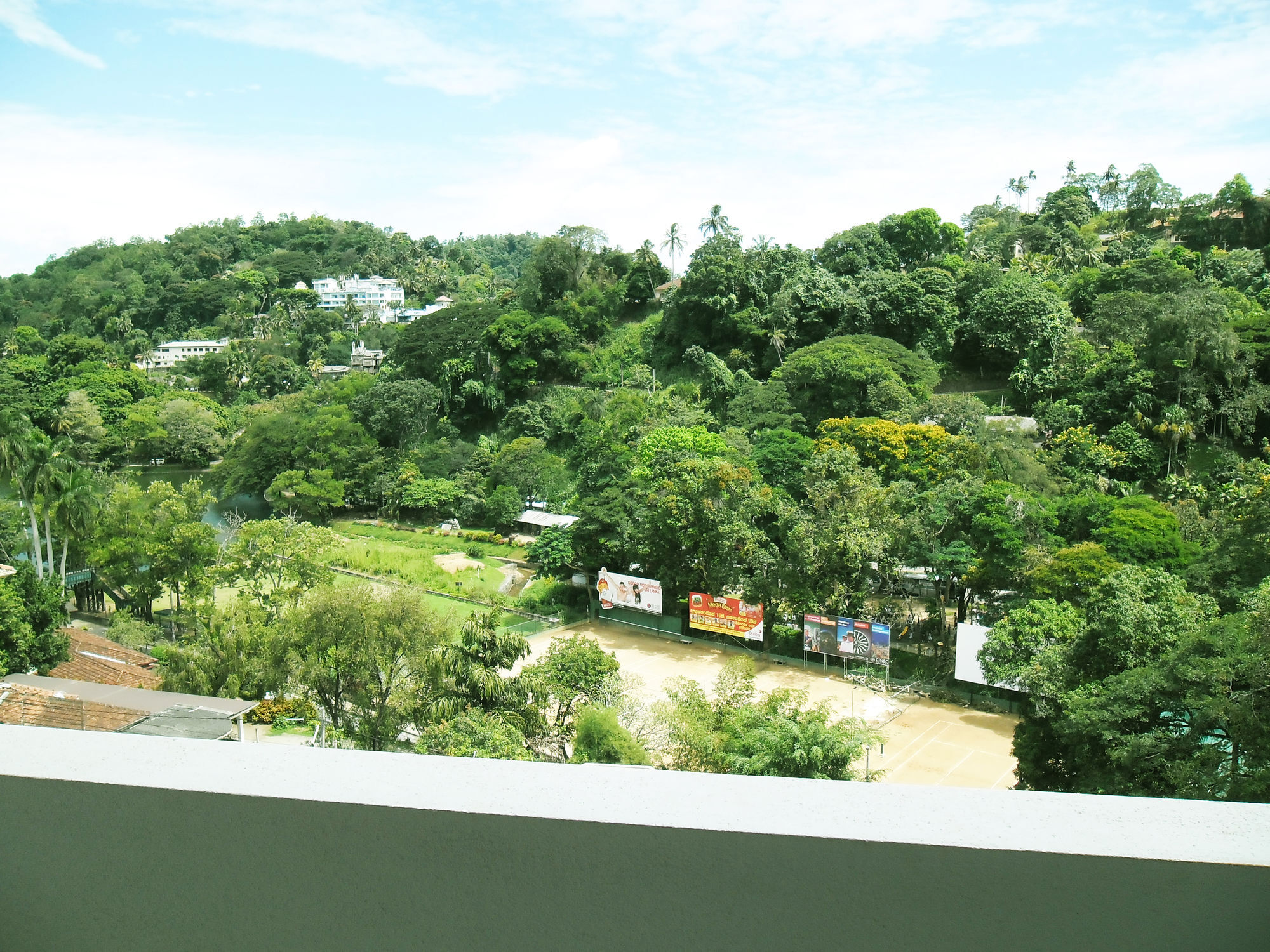 Hotel Yo Kandy Luaran gambar